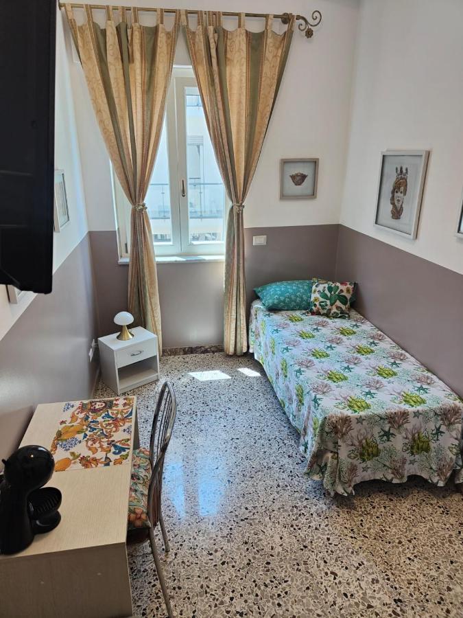 I Mori In Campidoglio Affitta Camere Sant'Agata di Militello Ngoại thất bức ảnh